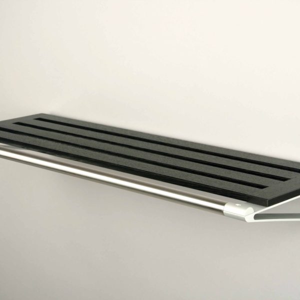 Knax hattehylle sortbeiset eik med grå oppheng 100 cm