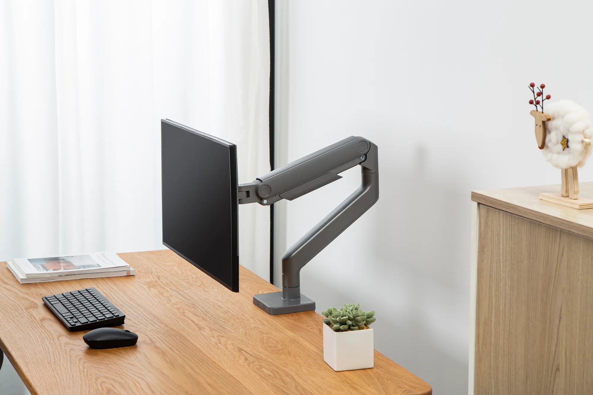 Kenson EF Heavy Duty monitorarm gas 49", mørk grå - Bilde 12